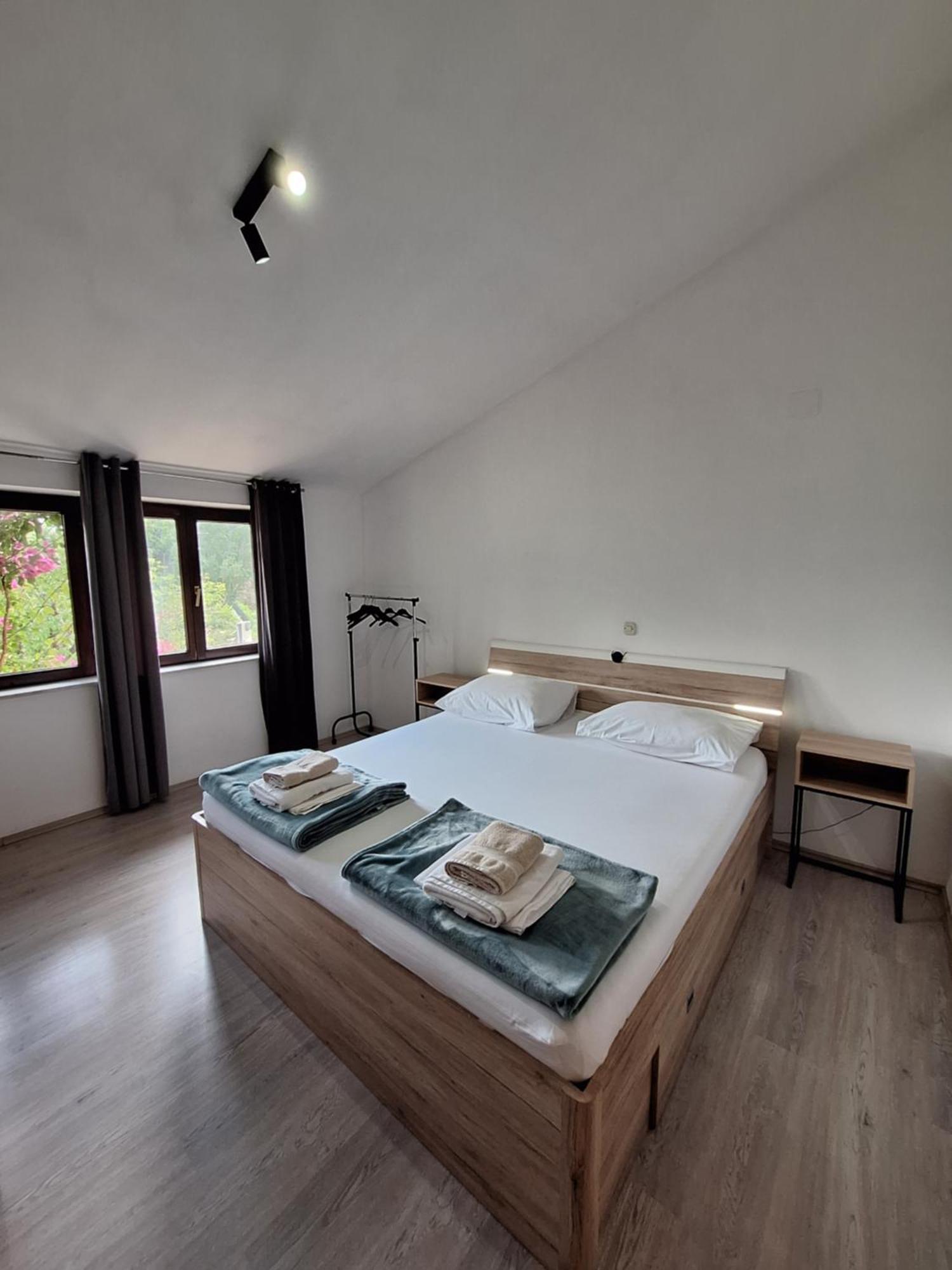 Apartmani Lisicina Omis Ngoại thất bức ảnh